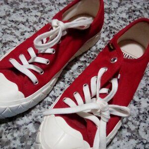 Palladian Sneaker / Red